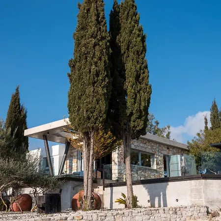 Ayia Marina Villa *