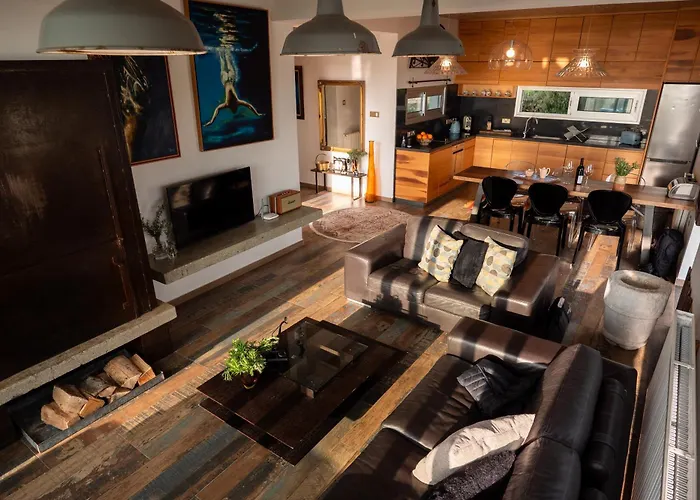 Ayia Marina Vila Kathikas