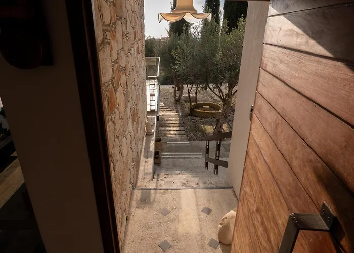 Ayia Marina * Kathikas