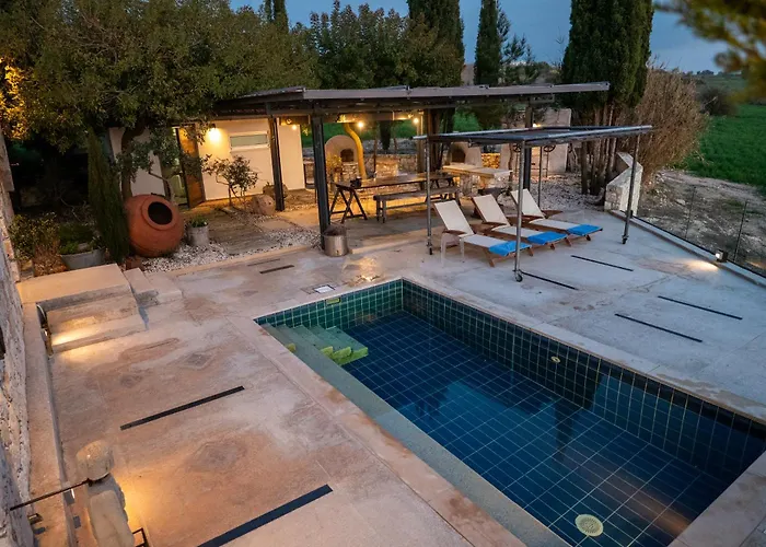 Ayia Marina * Kathikas